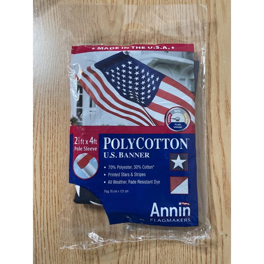 New American Flag 🇺🇸 70% Nylon 30% Cotton size 2.5’x4’ Fade Resistant